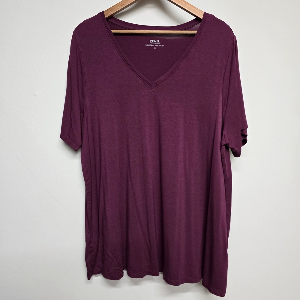 Penn Penningtons V-Neck T-Shirt Womens 1X‎ Purple Short Sleeve Minimalist